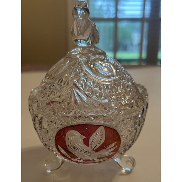 Vintage Hofbauer 4” Crystal Red Byrdes Bird Covered‎ Sawtooth Candy Dish Footed - Picture 2 of 9